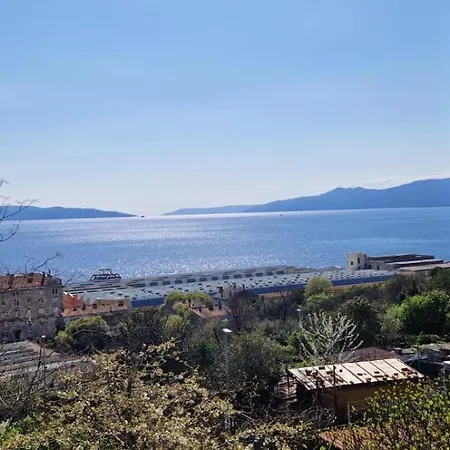 شقة Sea Sun View غييكا
