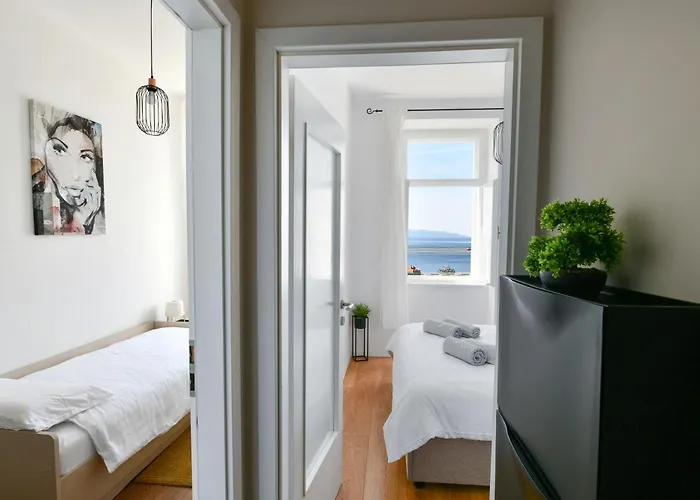 Sea Sun View